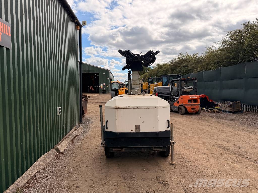 Generac VB-9 9m Lighting Tower & Generator Sonstige Baumaschinen