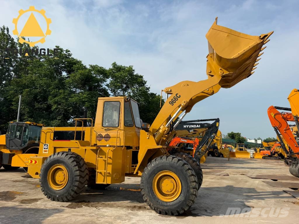 CAT 966 C Pale gommate