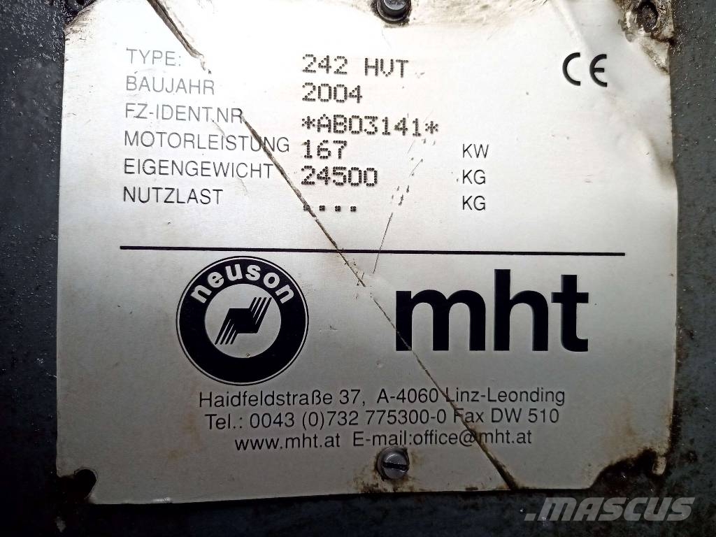 Neuson MHT 243HVT حصادات