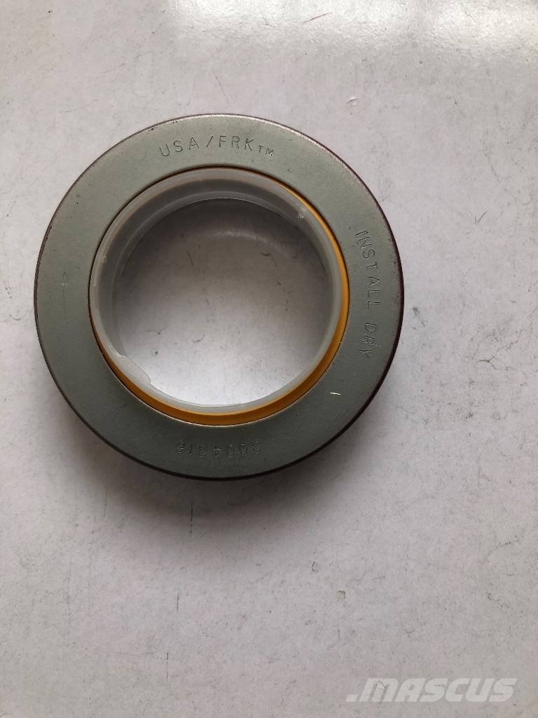 Cummins NTA855 Oil seal 3004316 3020185 Motorer