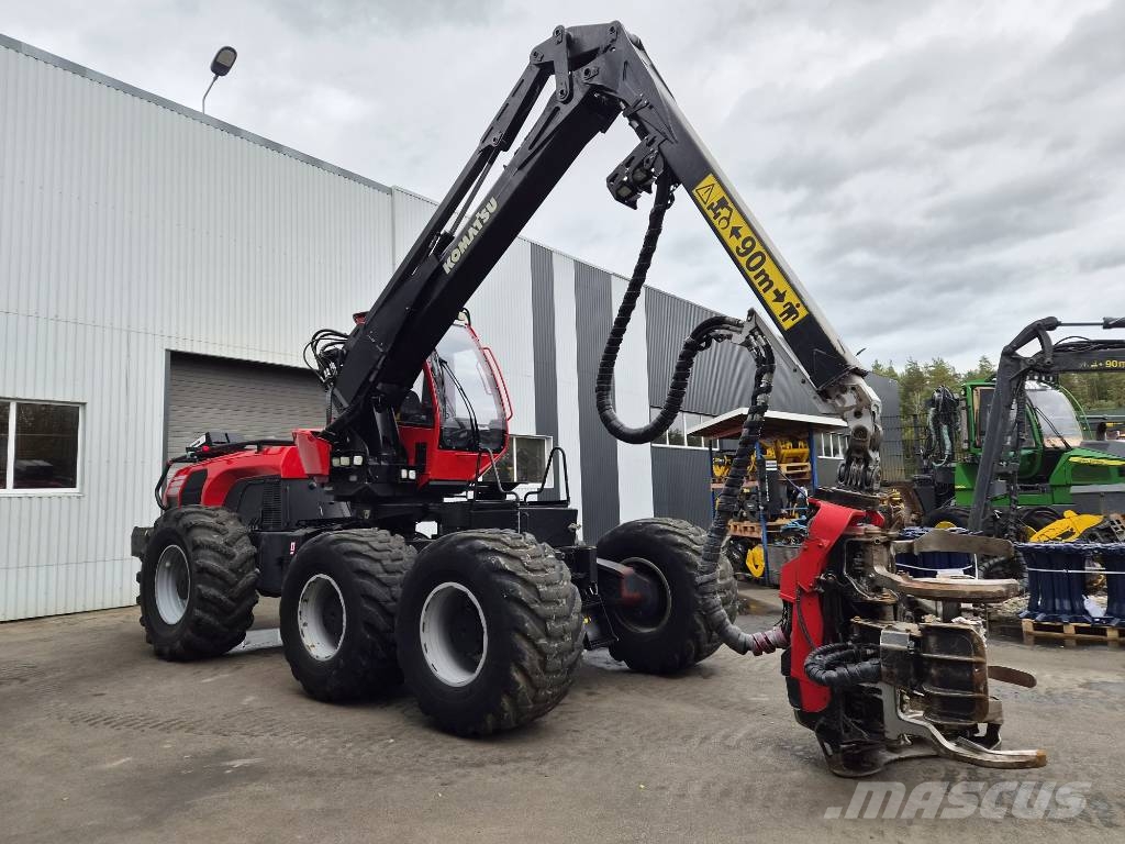 Komatsu 951 Харвестеры