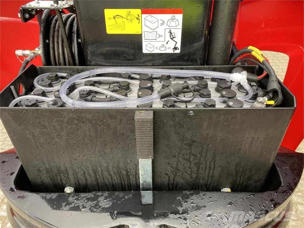 Manitou 100VJR Personenaufzüge