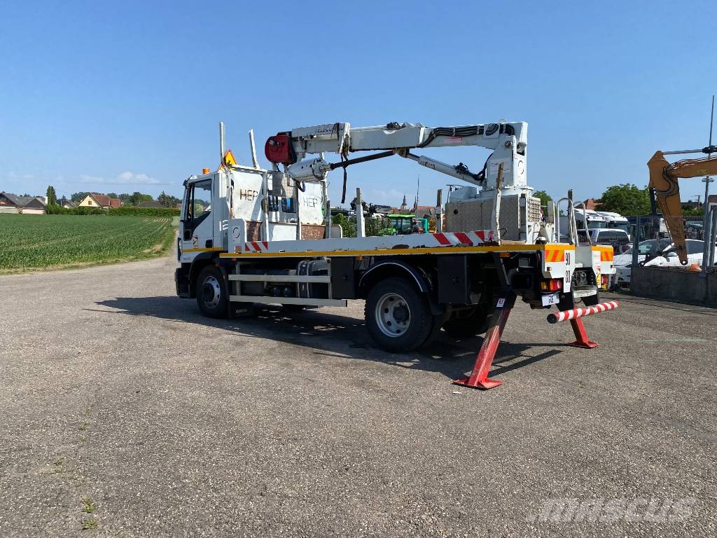 Iveco EUROCARGO 140-250/TELECOM20-HEP endommagée Ostali kamioni
