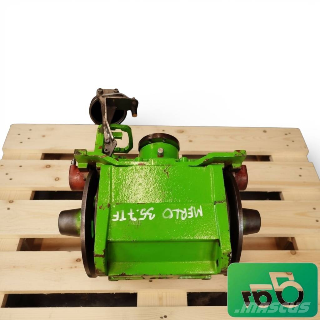 Merlo 35.7 TF Differential 042440 024849 섀시 및 서스펜션