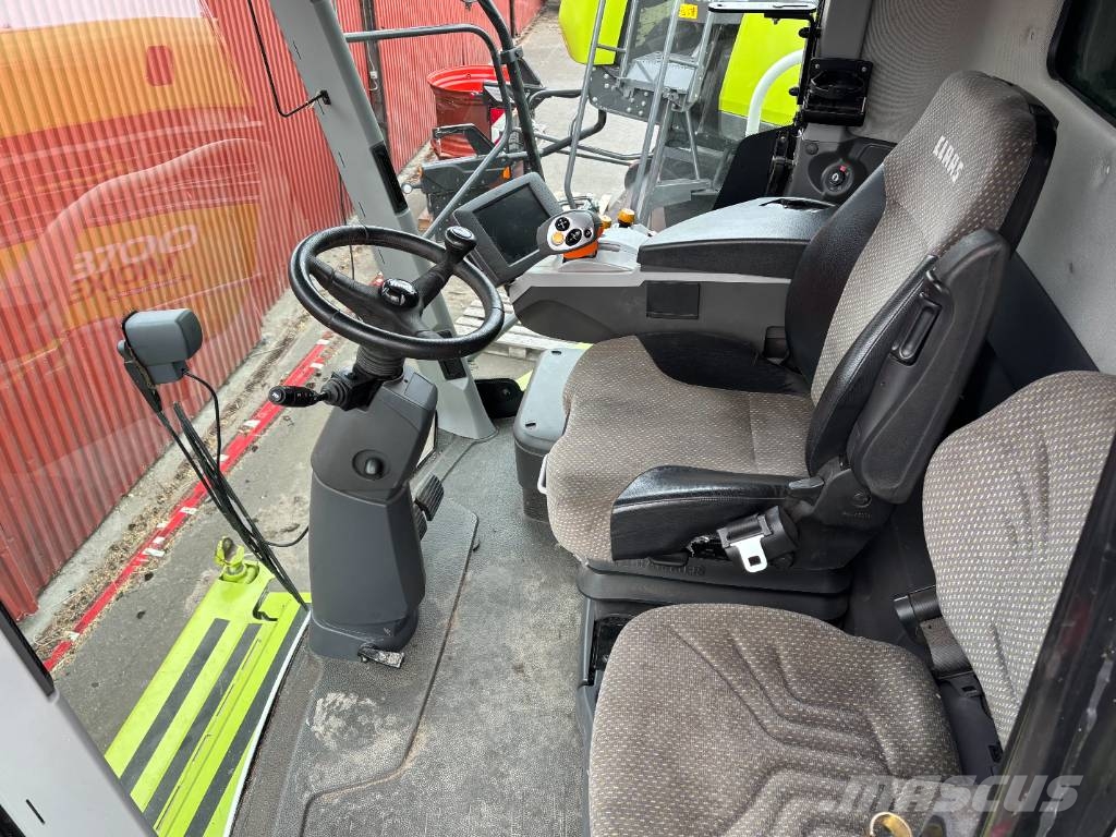 CLAAS Lexion 760 Θεριζοαλωνιστικές μηχανές