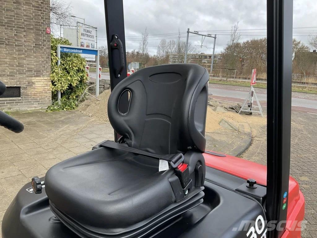EP EFL 303 B 300KG 4.80METER HEFTRUCK Kahveltõstukid - muud