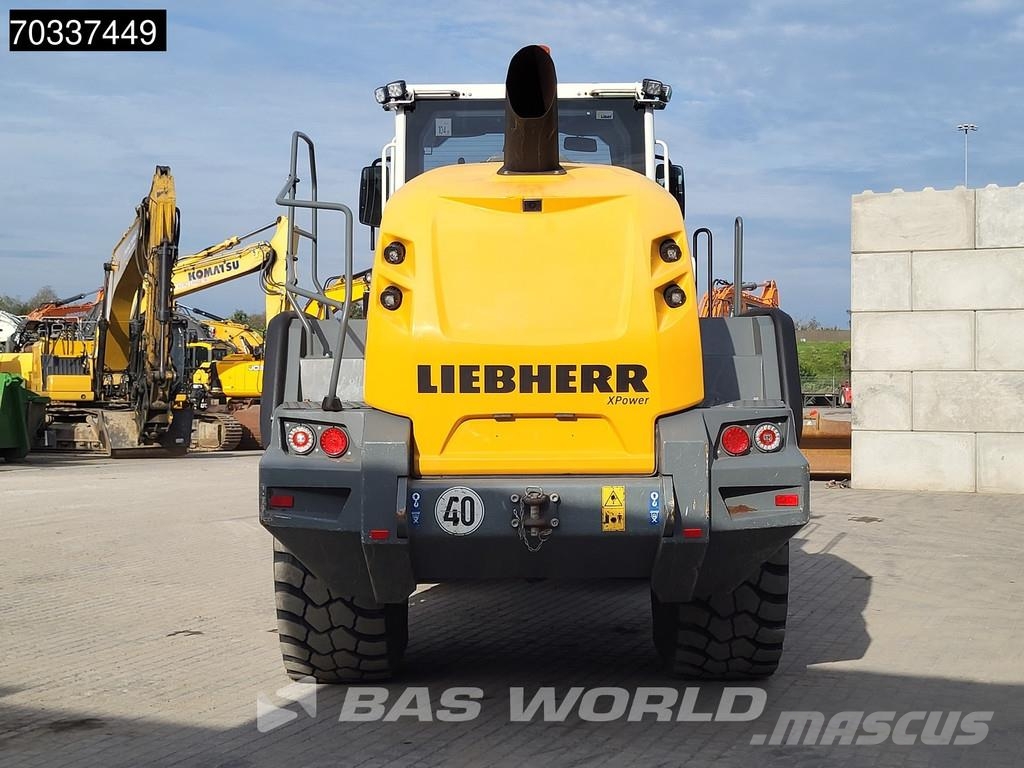 Liebherr L550 لوادر بعجل