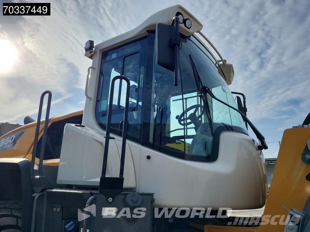 Liebherr L550 لوادر بعجل