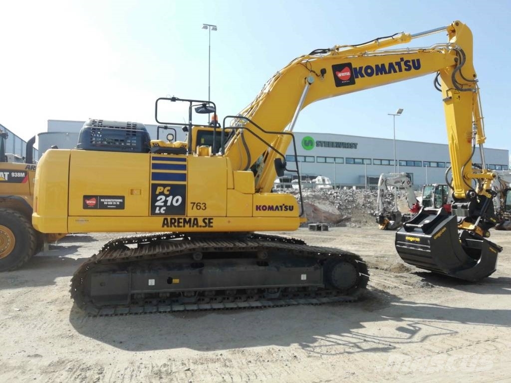 Komatsu PC210LC-11 *UTHYRES / FOR RENT Εκσκαφείς με ερπύστριες