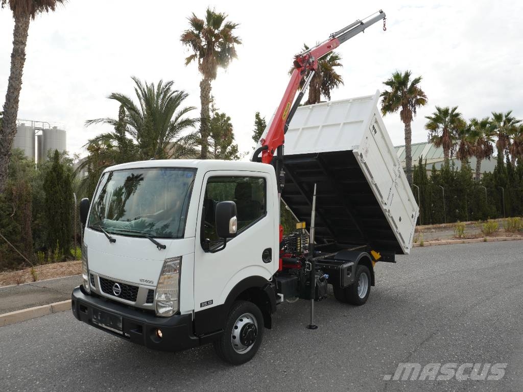 Nissan NT400 CABSTAR BASCULANTE Y PLUMA**POCO USO** Żurawie samochodowe