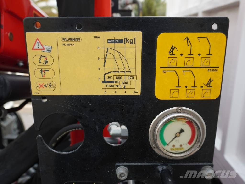 Nissan NT400 CABSTAR BASCULANTE Y PLUMA**POCO USO** Żurawie samochodowe