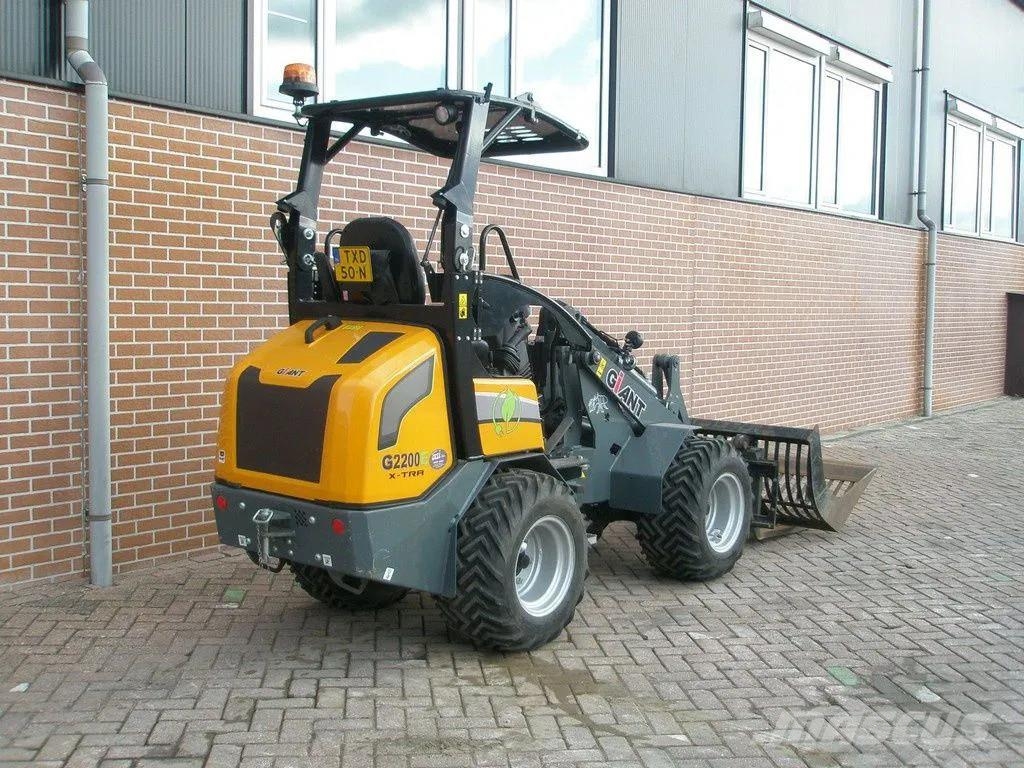 GiANT G2200E G2200E Mini utovarivači