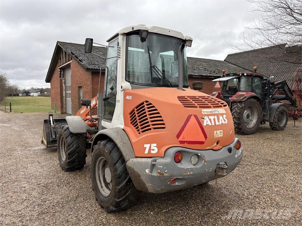 Weycor AR75 HS Agri لوادر متعددة الأغراض