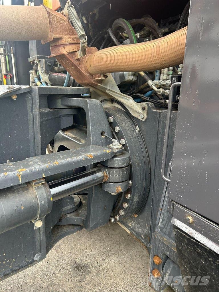 Doosan DA 45 ساحبات مفصلية