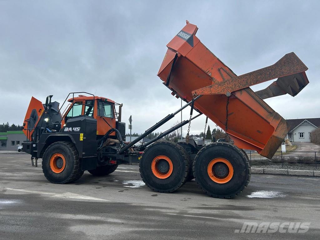 Doosan DA 45 ساحبات مفصلية