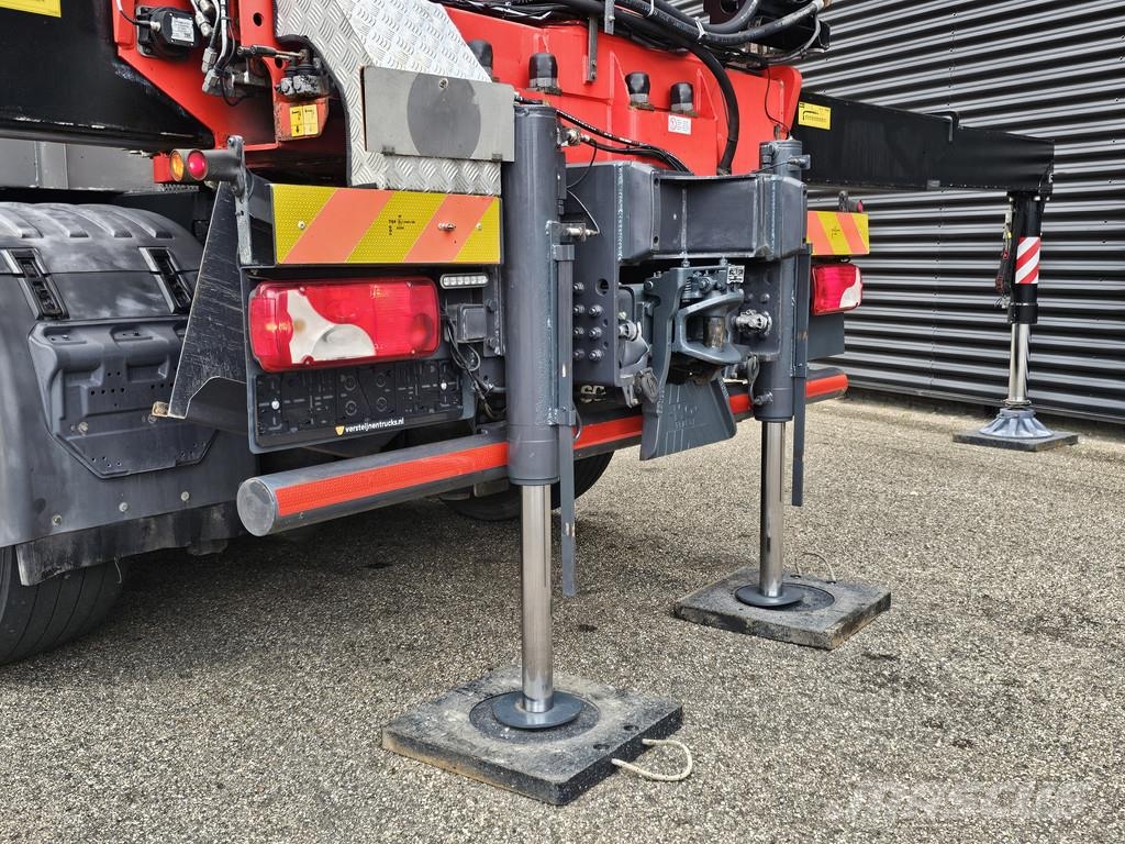 Scania G450 8x4 / RETARDER / FASSI F660 CRANE / KRAN / GR Vlakke laadvloer met kraan