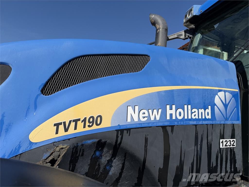 New Holland Iný model VIN 135 Трактори