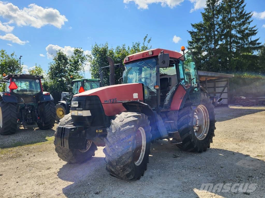 Case IH MAXXUM MX 135 Tractores