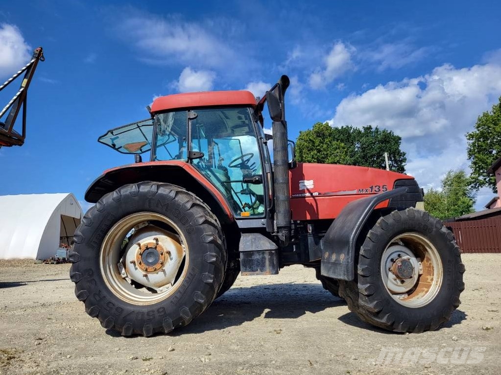 Case IH MAXXUM MX 135 Tractores