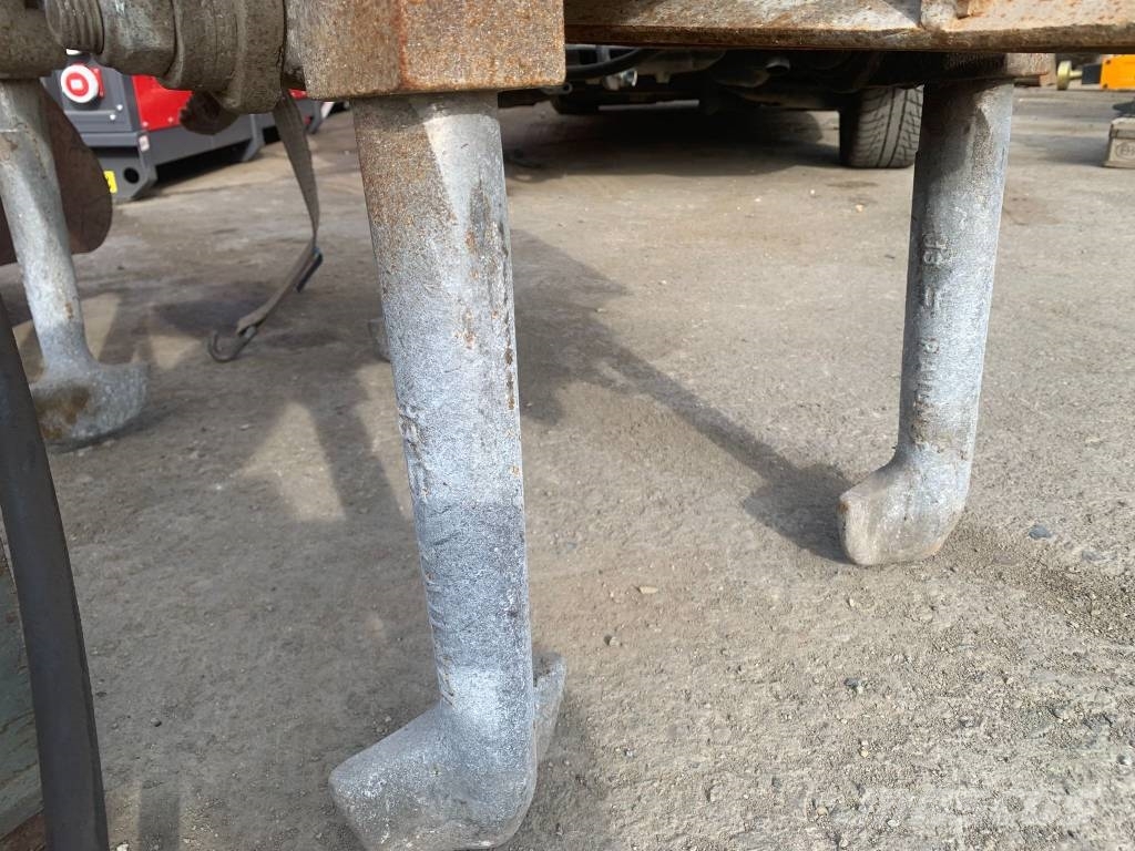 Railway Ballast Tamper Scarifiers