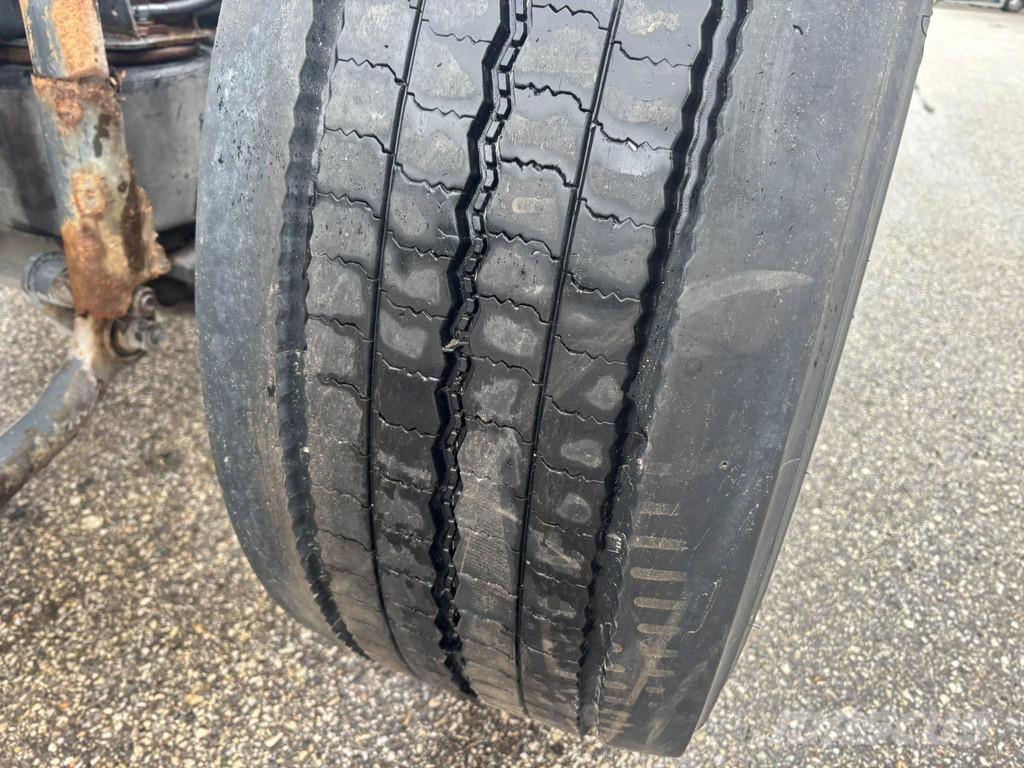 Mercedes-Benz AROCS 3253 8x2*6 EURO6 + RETARDER Šasija ar kabīni