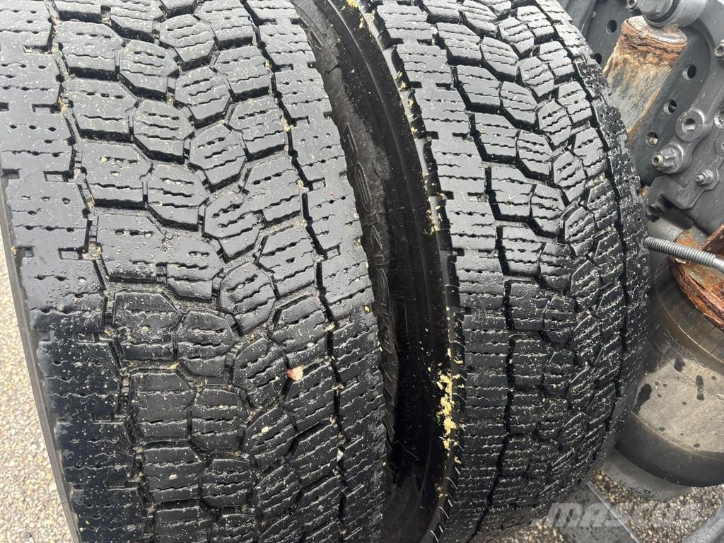 Mercedes-Benz AROCS 3253 8x2*6 EURO6 + RETARDER Šasija ar kabīni