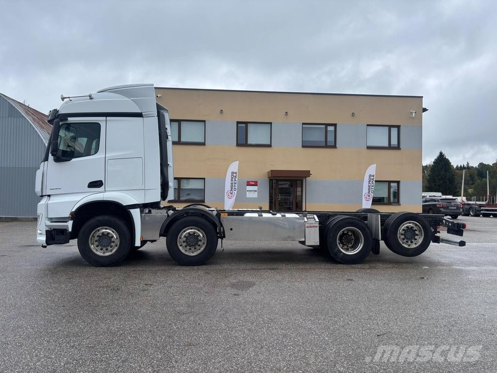 Mercedes-Benz AROCS 3253 8x2*6 EURO6 + RETARDER Šasija ar kabīni