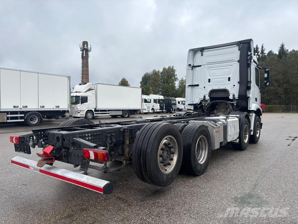 Mercedes-Benz AROCS 3253 8x2*6 EURO6 + RETARDER Šasija ar kabīni