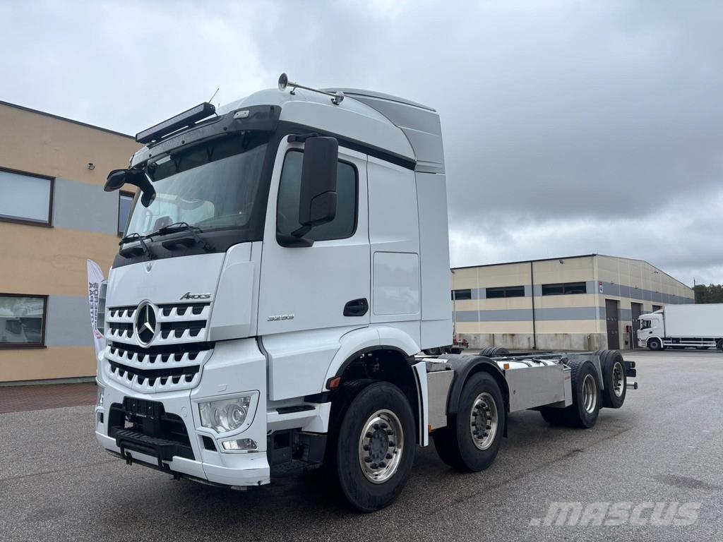 Mercedes-Benz AROCS 3253 8x2*6 EURO6 + RETARDER Šasija ar kabīni