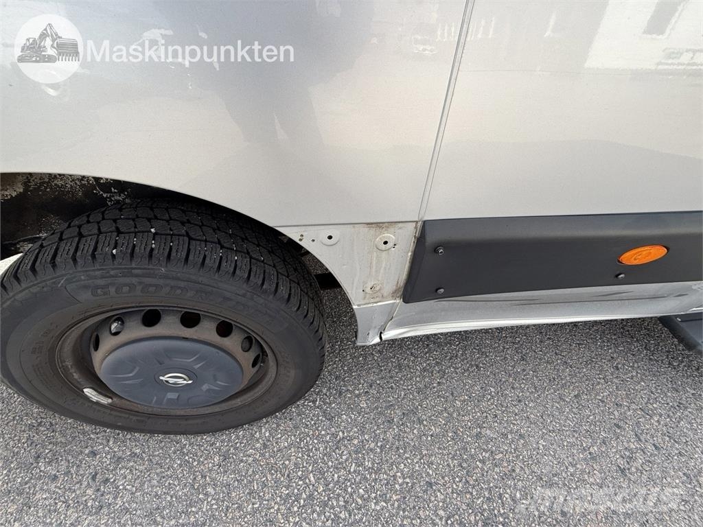 Opel Movano B Schoolbussen