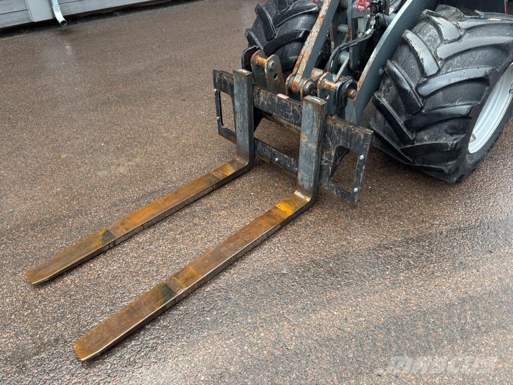 GiANT V452T X-tra HD Wheel loaders