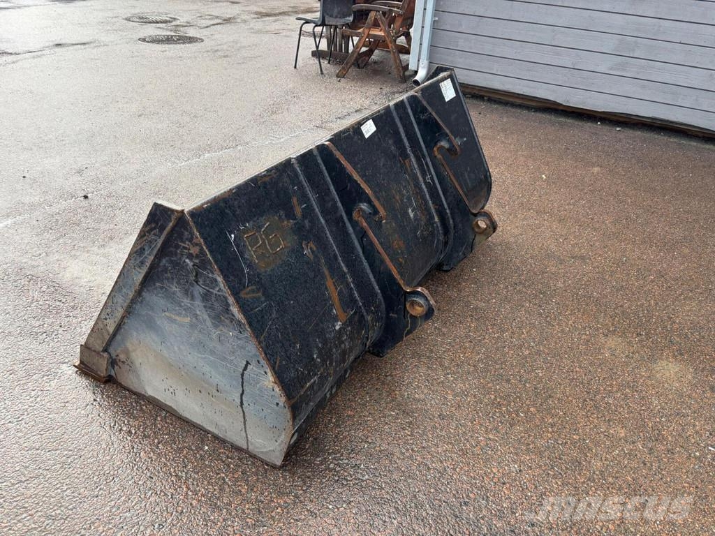 GiANT V452T X-tra HD Wheel loaders
