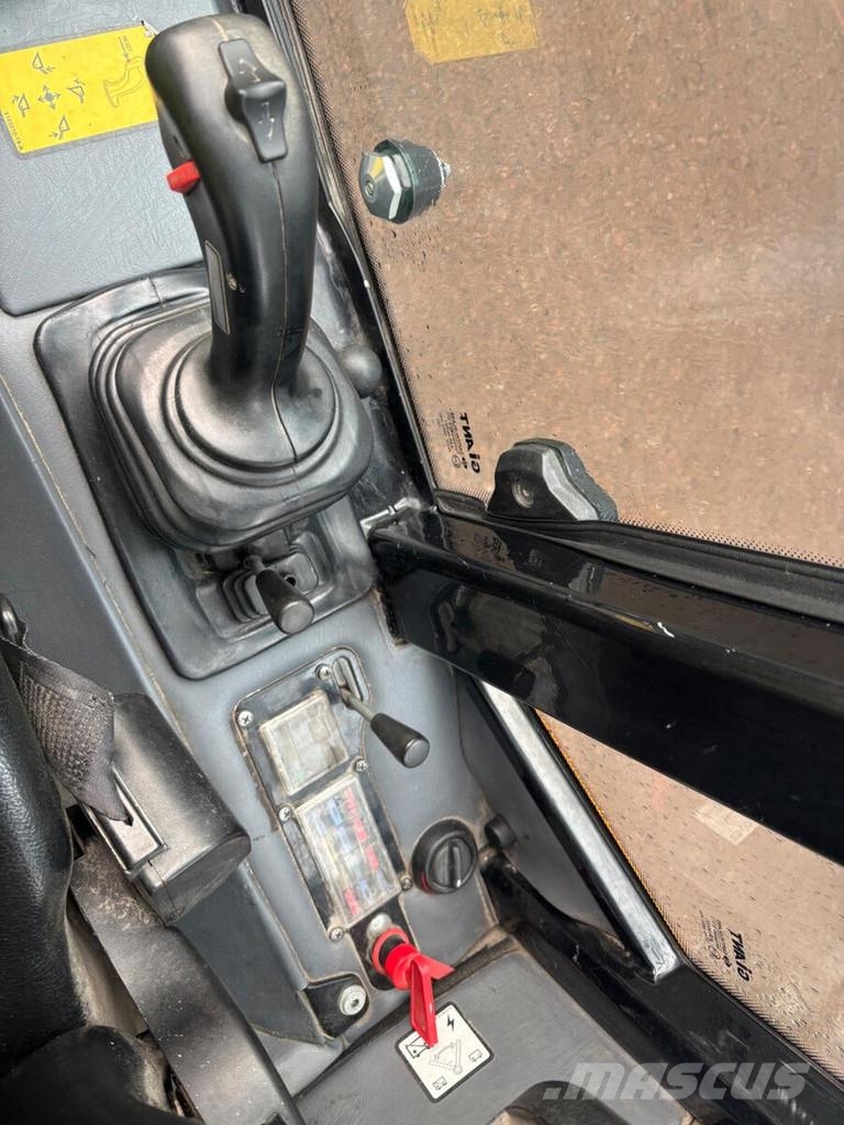 GiANT V452T X-tra HD Wheel loaders