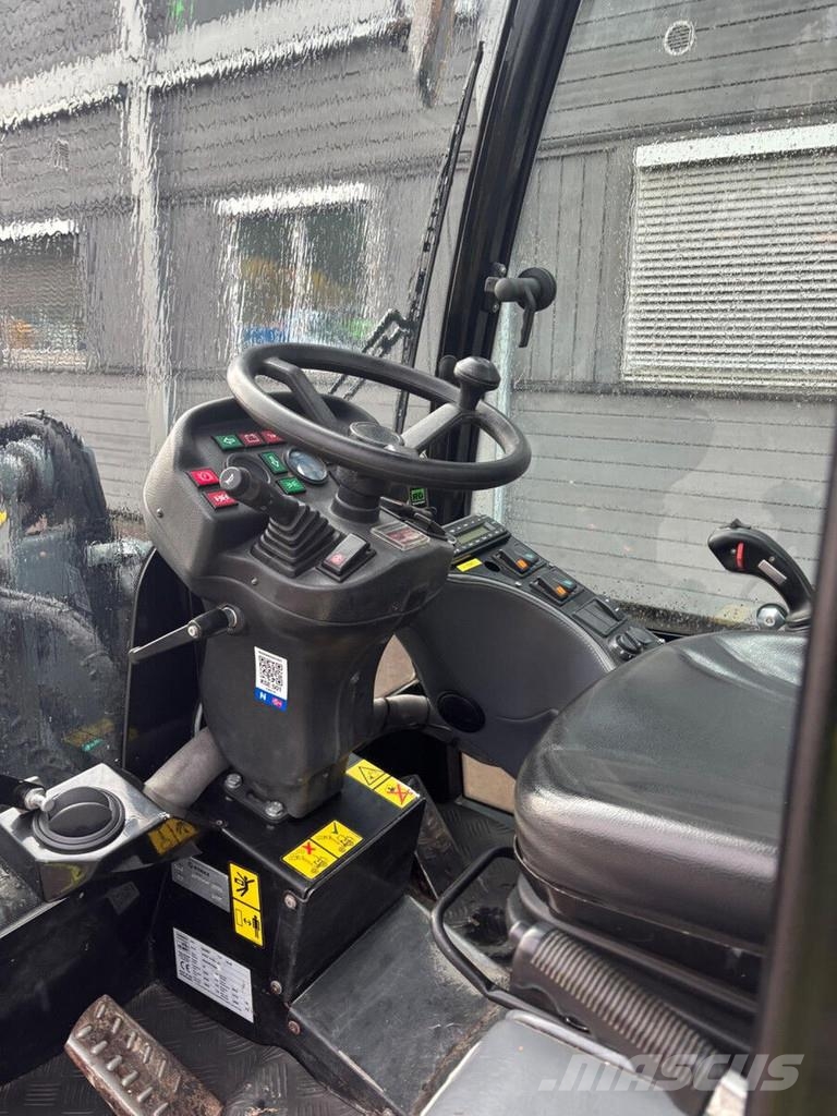 GiANT V452T X-tra HD Wheel loaders