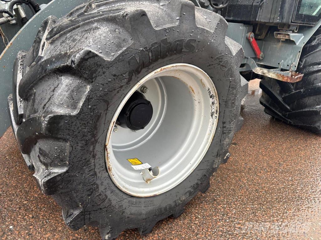 GiANT V452T X-tra HD Wheel loaders