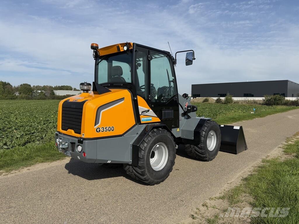 GiANT G3500 shovel 2026 77 uur DEMO €899 LEASE Pyöräkuormaajat