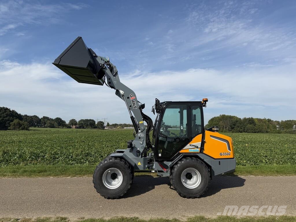 GiANT G3500 shovel 2026 77 uur DEMO €899 LEASE Pyöräkuormaajat