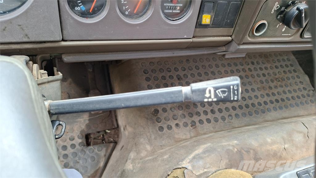 Iveco MAGIRUS 170-23 4X4 + HR PALFINGER PK 8000 A شاحنات قلابة