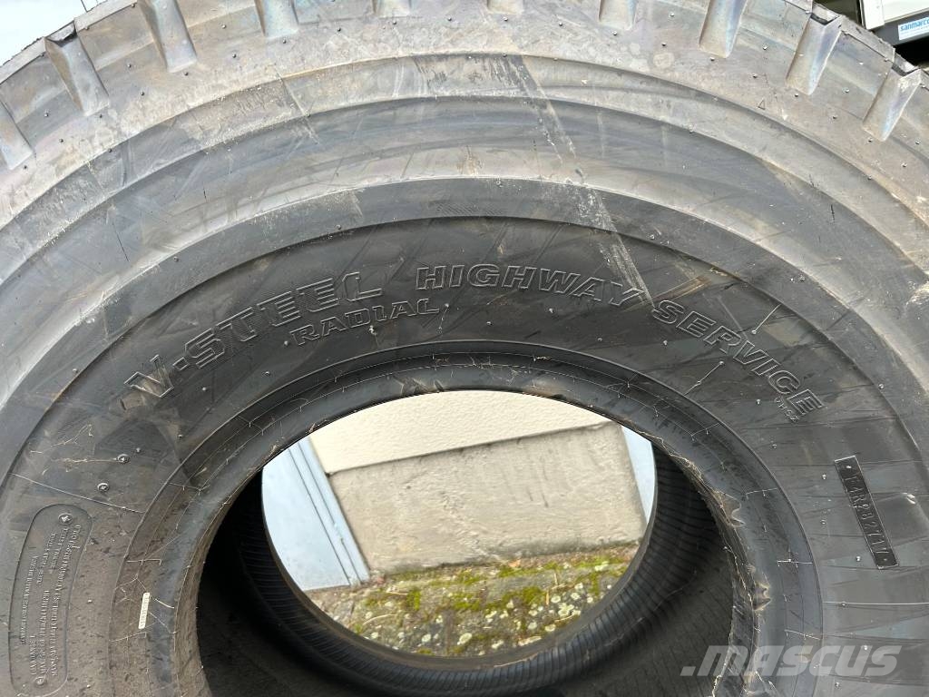 Bridgestone 525/80R25 20.5R25 VHS NEU Tyres, wheels and rims