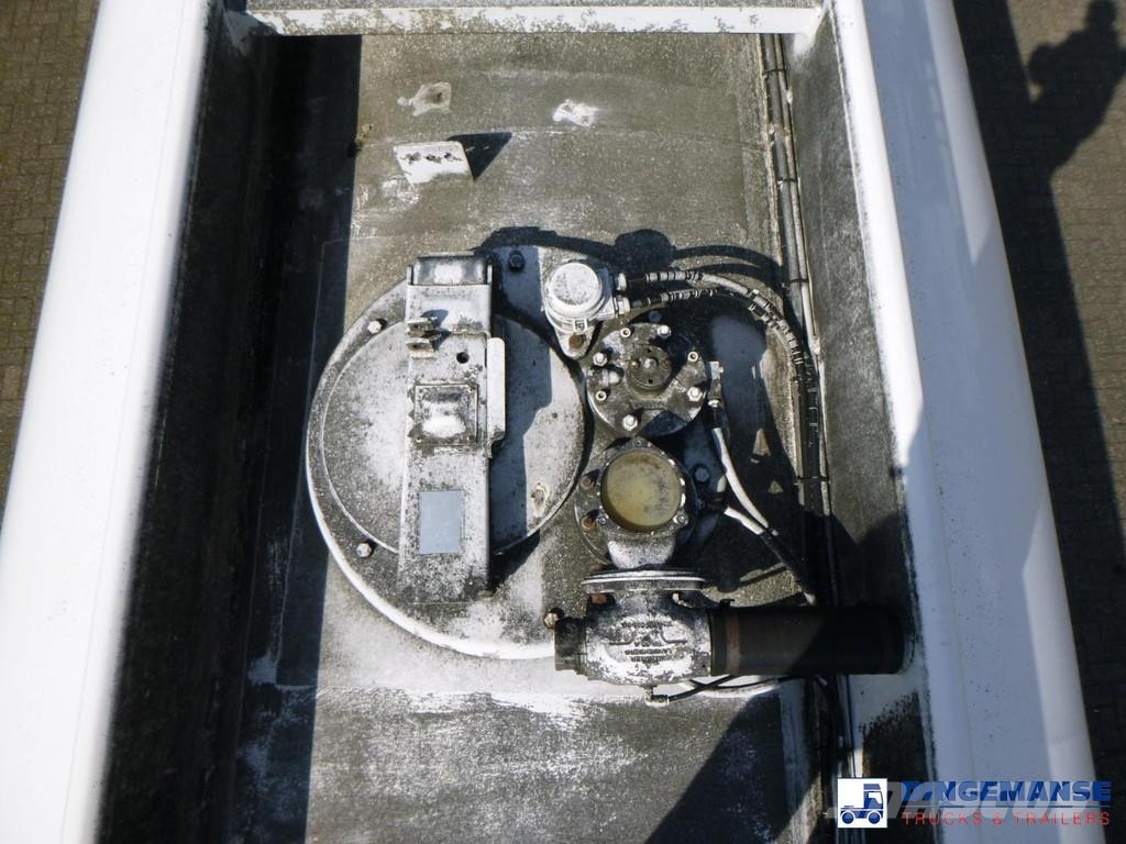 LAG Fuel tank alu 50.5 m3 / 5 comp + pump/counter Tankopleggers