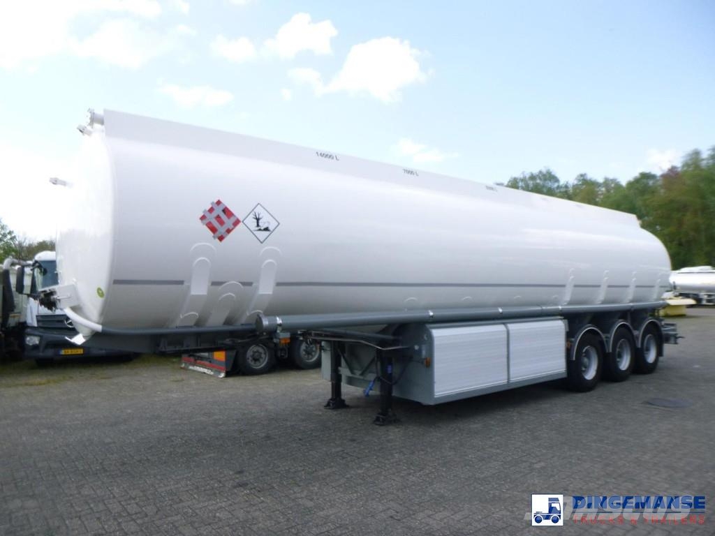 LAG Fuel tank alu 50.5 m3 / 5 comp + pump/counter Tankopleggers