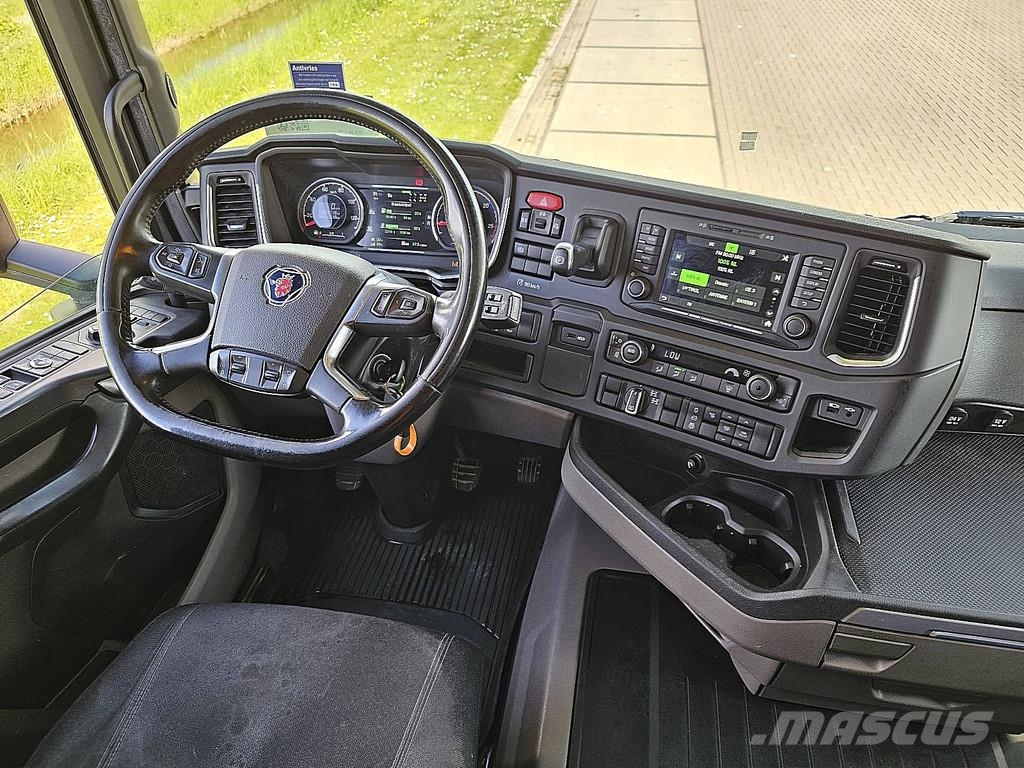 Scania R500 XT 8X4 FULL STEEL 덤프 트럭