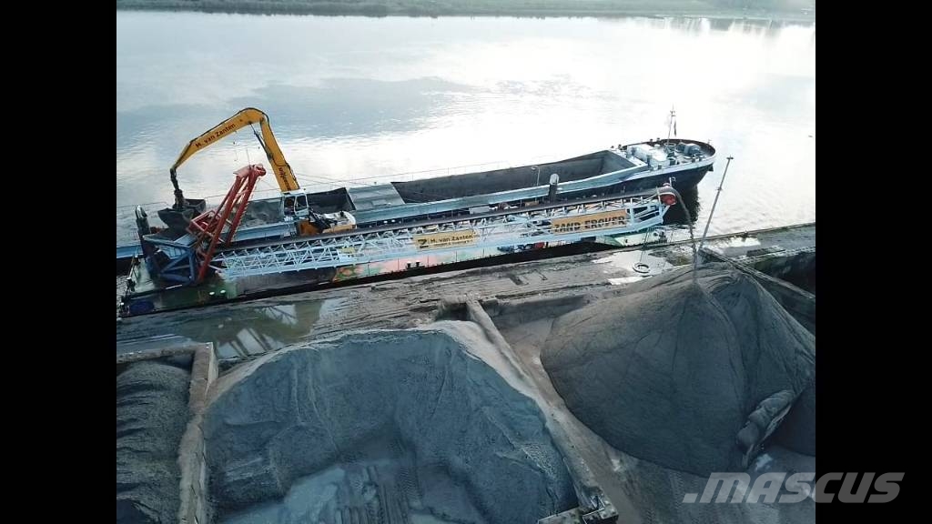 00 Work boats / barges