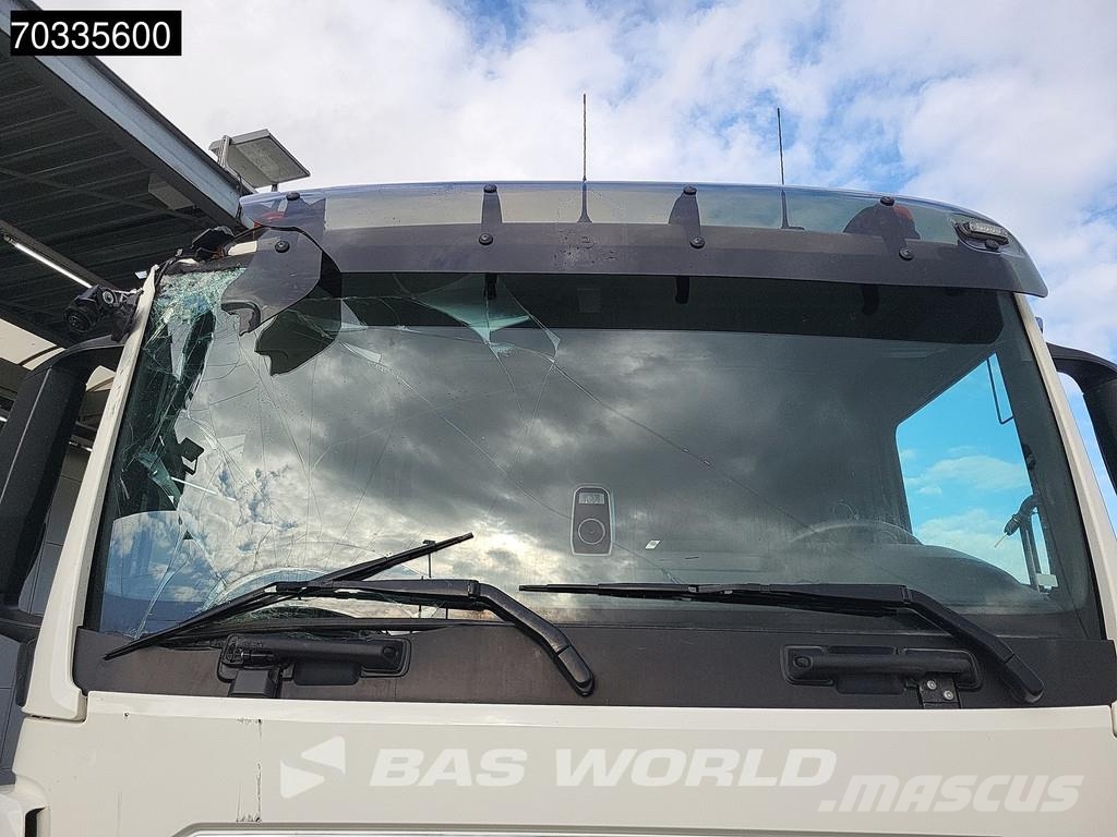 MAN TGS 33.480 6X4 Cabin Damage! TN Retarder Hydraulic Vlačilci