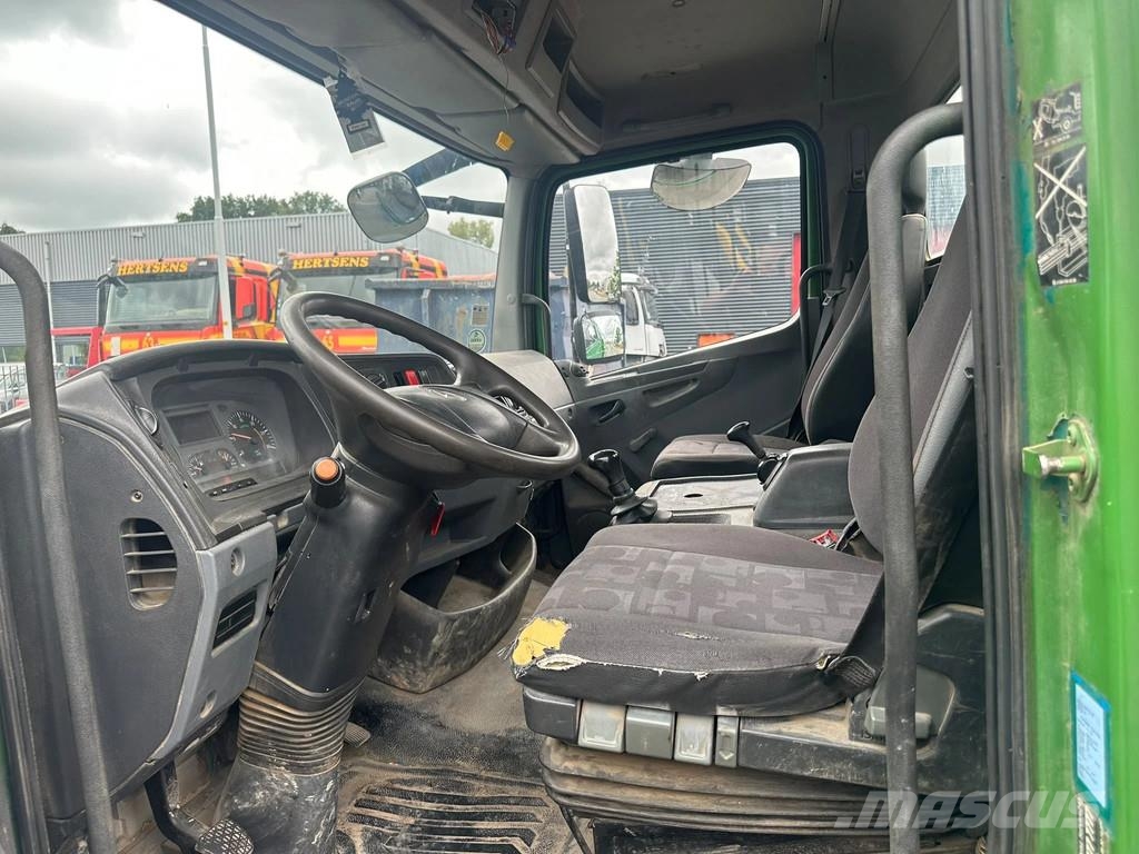 Mercedes-Benz Atego 818 3x meiller kipper Bañera