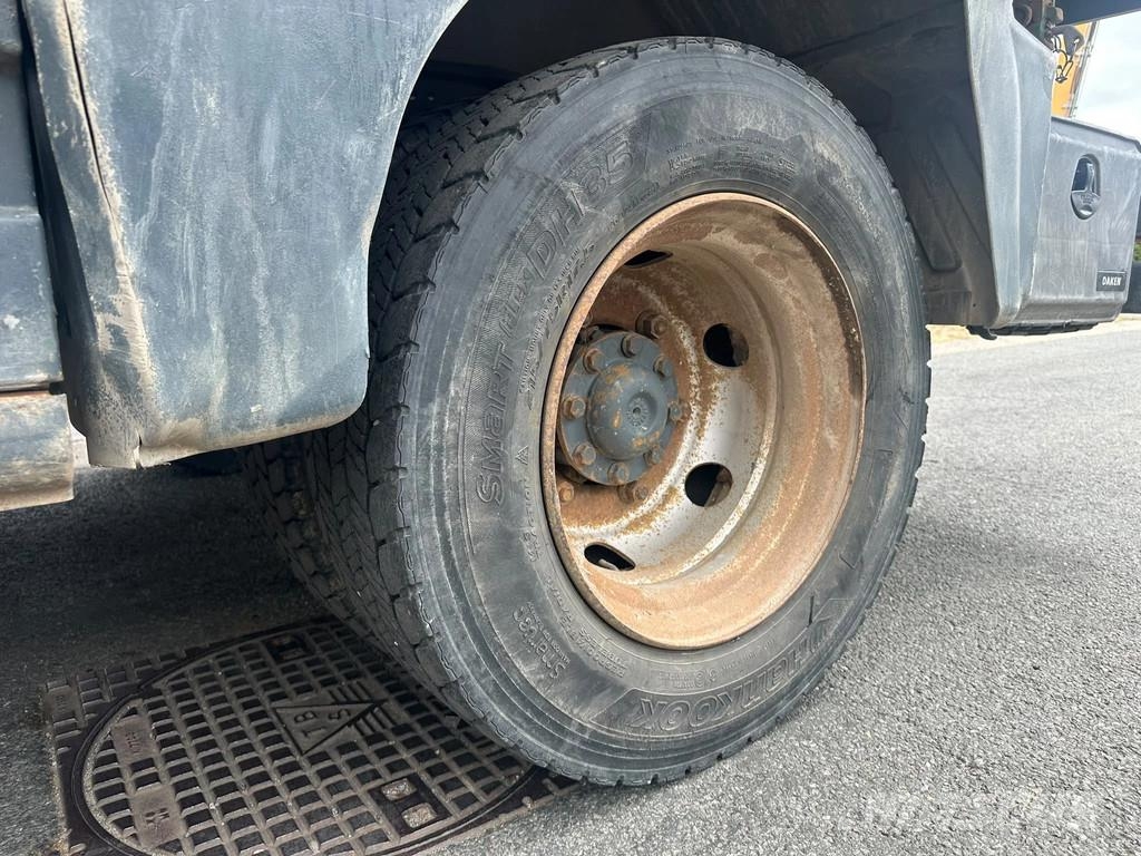 Mercedes-Benz Atego 818 3x meiller kipper Bañera