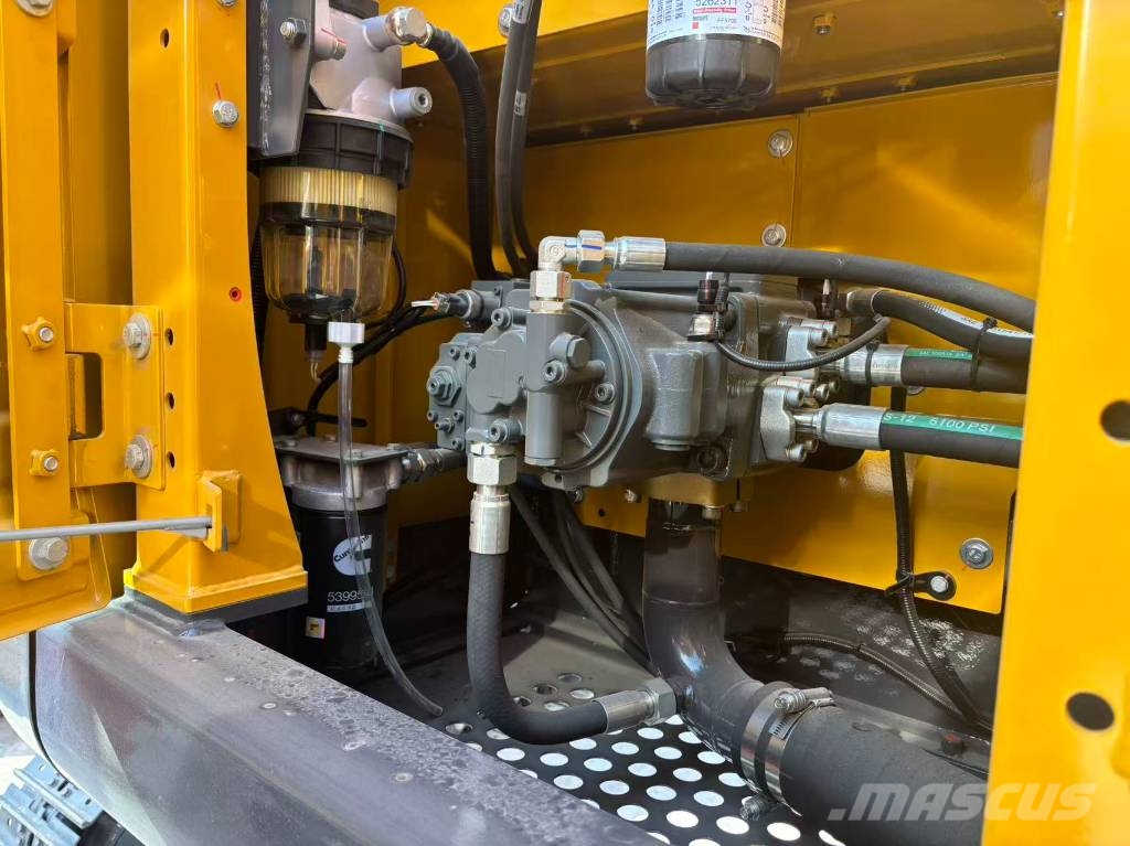 XCMG XE 135 GA 履带挖掘机