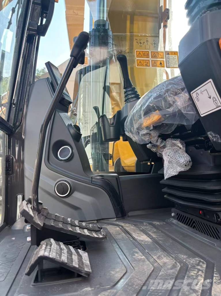 XCMG XE 135 GA 履带挖掘机