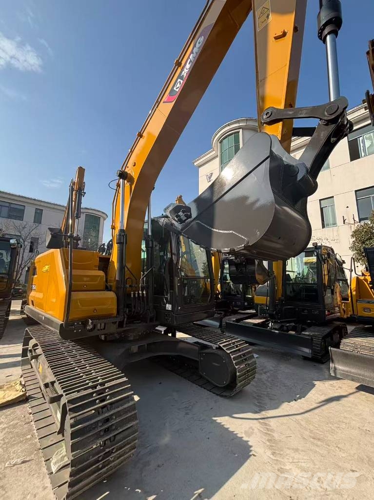 XCMG XE 135 GA 履带挖掘机