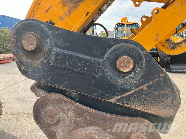 JCB 210 X Lánctalpas kotrók